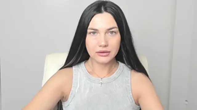 Lune Moon online show from 11/06/25, 06:14