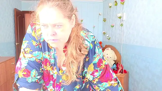 Audrey Aura online show from 09/21/25, 05:42