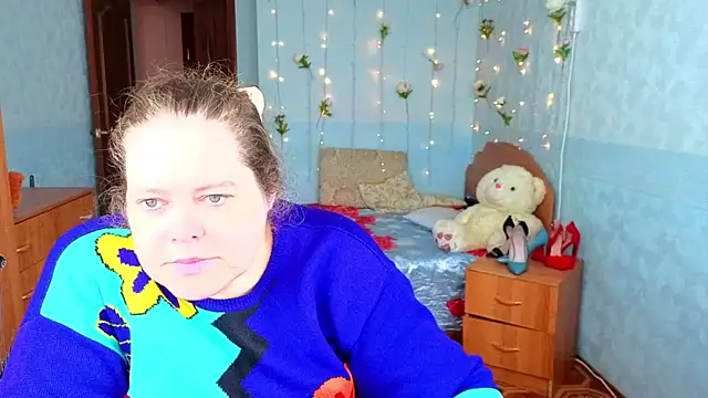 Audrey Aura online show from 10/11/25, 05:17