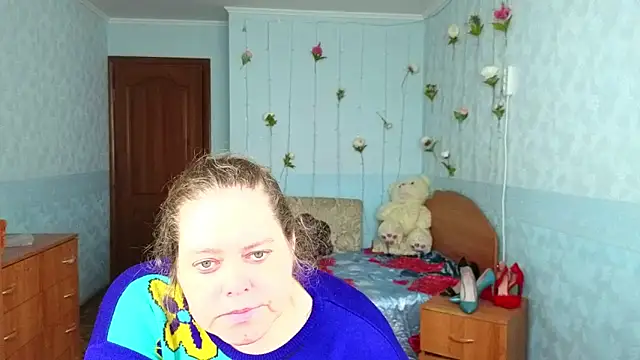 Audrey Aura online show from 10/14/25, 05:08