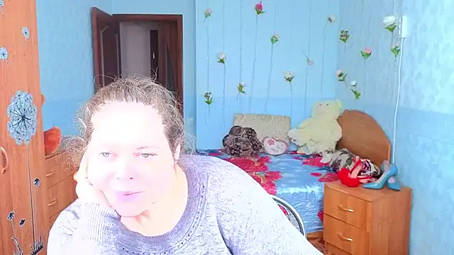 Audrey Aura online show from 10/25/25, 05:59