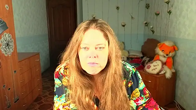 Audrey Aura online show from 11/13/25, 05:06