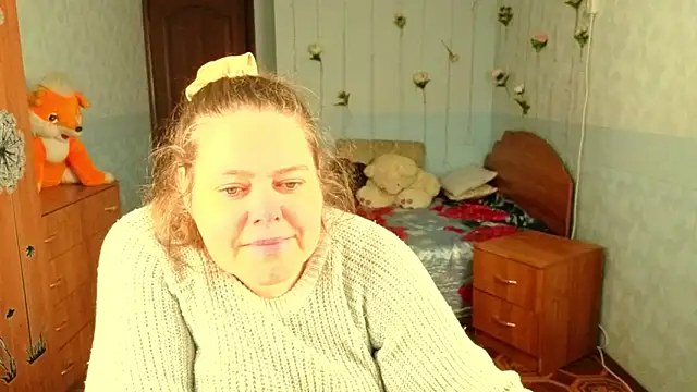 Audrey Aura online show from 11/19/25, 04:56