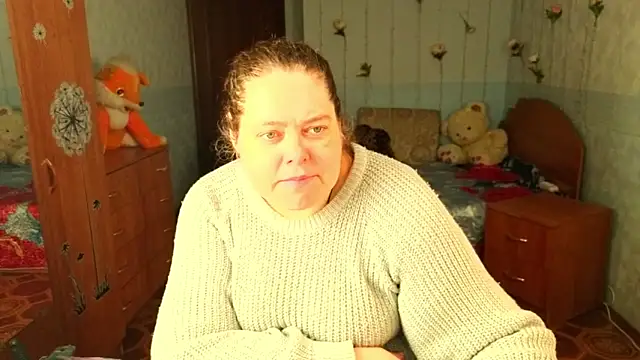 Audrey Aura online show from 11/24/25, 05:18