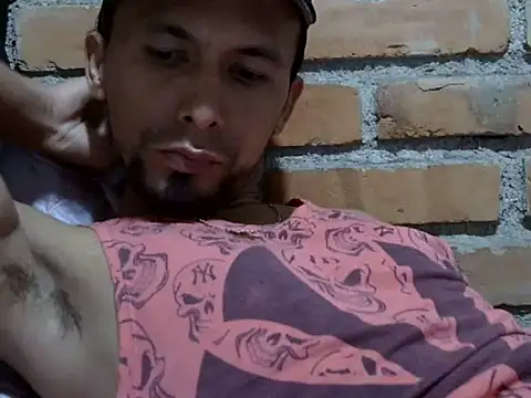 Boycumlatino online show from 10/01/25, 10:16