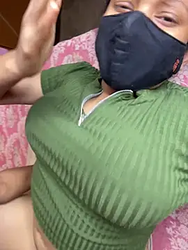 Snapshot of Priyajaanbaby chatting on 04/12/26, 04:45 Priyajaanbaby online show from 04/12/26, 04:45