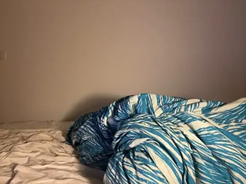 Snapshot of Lisa-5329 chatting on 04/16/26, 09:50 Lisa-5329 online show from 04/16/26, 09:50