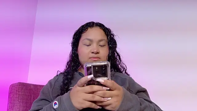 Snapshot of KITY_HILL chatting on 01/16/26, 03:21 KITY HILL online show from 01/16/26, 03:21