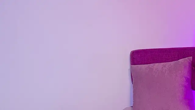 Snapshot of KITY_HILL chatting on 02/17/26, 03:25 KITY HILL online show from 02/17/26, 03:25