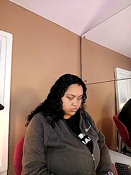 Snapshot of KITY_HILL chatting on 02/28/26, 03:18 KITY HILL online show from 02/28/26, 03:18