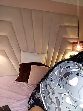 KITY HILL online show from 04/09/26, 02:55