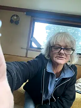 ladyboatlady online show from 11/07/25, 03:34