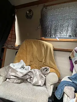 Snapshot of ladyboatlady chatting on 03/23/26, 06:28 ladyboatlady online show from 03/23/26, 06:28