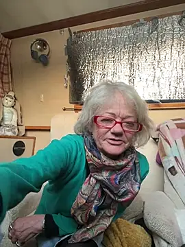 Snapshot of ladyboatlady chatting on 03/30/26, 06:31 ladyboatlady online show from 03/30/26, 06:31