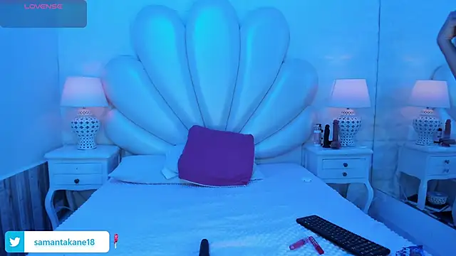 Snapshot of SamantaKane chatting on 11/26/25, 04:02 SamantaKane online show from 11/26/25, 04:02