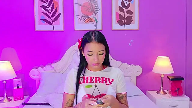 Snapshot of SamantaKane chatting on 02/14/26, 04:09 SamantaKane online show from 02/14/26, 04:09