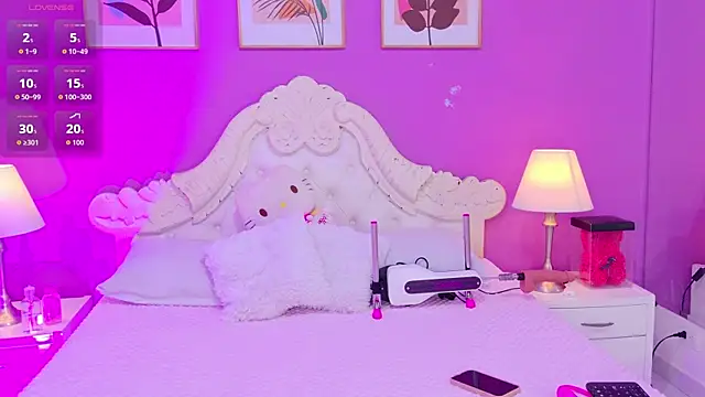 Snapshot of SamantaKane chatting on 03/03/26, 04:18 SamantaKane online show from 03/03/26, 04:18