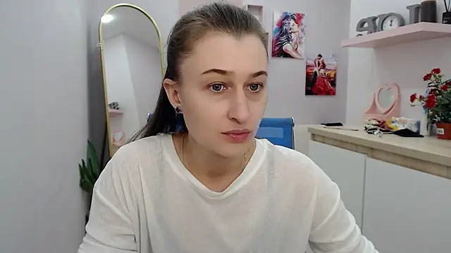 muriel elvin online show from 10/25/25, 07:27