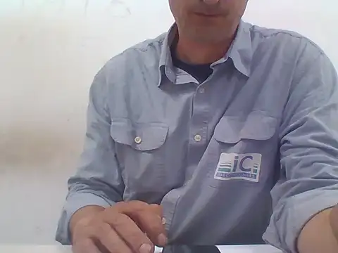 Snapshot of sasatimido chatting on 09/08/25, 02:38 sasatimido online show from 09/08/25, 02:38