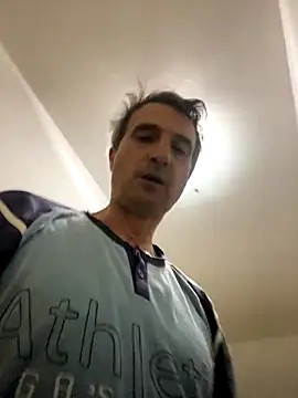 Snapshot of sasatimido chatting on 10/13/25, 04:12 sasatimido online show from 10/13/25, 04:12