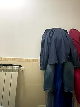 Snapshot of sasatimido chatting on 10/30/25, 05:20 sasatimido online show from 10/30/25, 05:20