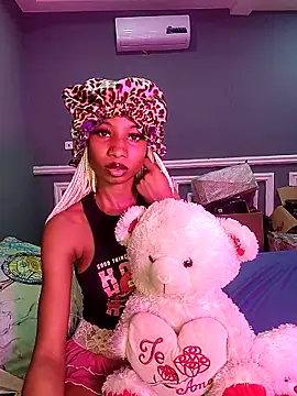 Snapshot of Monakeys chatting on 10/21/25, 05:52 Monakeys online show from 10/21/25, 05:52