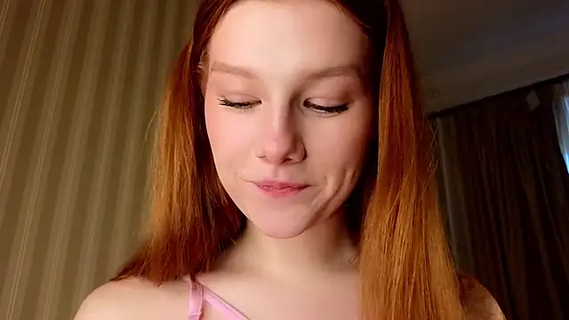 Snapshot of Juuulia_ chatting on 05/16/26, 03:00 Juuulia online show from 05/16/26, 03:00