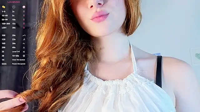 Juuulia  online show from 07/13/26, 02:09
