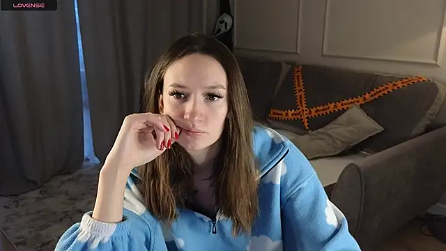 cutienaughtygirl online show from 11/05/25, 08:36