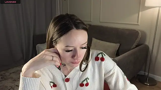 cutienaughtygirl online show from 11/24/25, 12:16