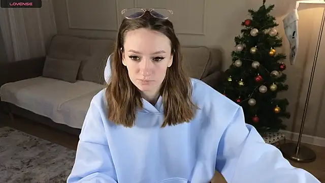 cutienaughtygirl online show from 01/14/26, 06:52