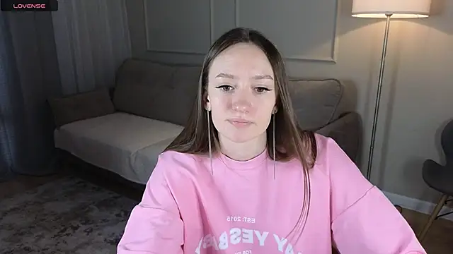 cutienaughtygirl online show from 05/11/26, 08:31