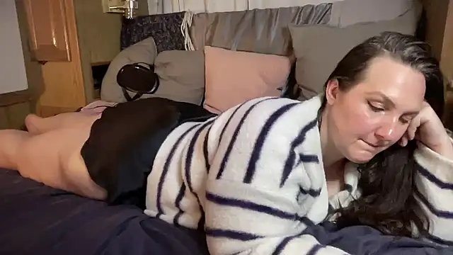 Snapshot of Just_Trudy chatting on 02/20/26, 02:19 Just Trudy online show from 02/20/26, 02:19