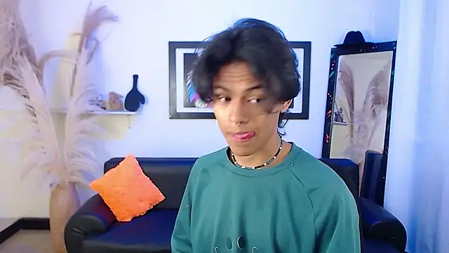 dreyk20 online show from 09/29/25, 02:22