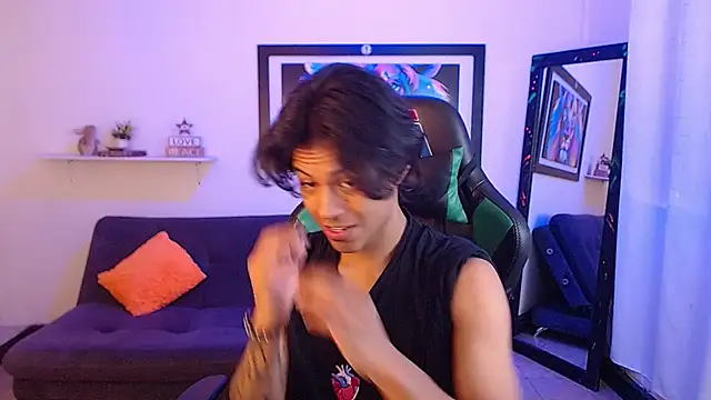 dreyk20 online show from 10/21/25, 01:34