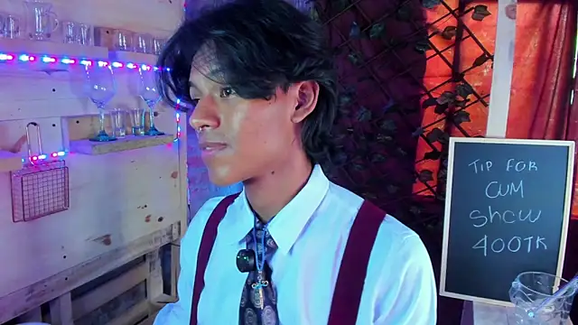 Snapshot of dreyk20 chatting on 03/10/26, 06:13 dreyk20 online show from 03/10/26, 06:13