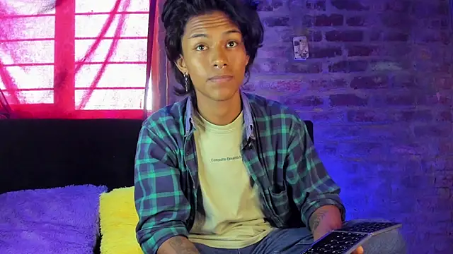 Snapshot of dreyk20 chatting on 03/11/26, 09:54 dreyk20 online show from 03/11/26, 09:54