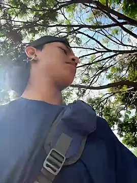 Snapshot of dreyk20 chatting on 03/26/26, 01:38 dreyk20 online show from 03/26/26, 01:38