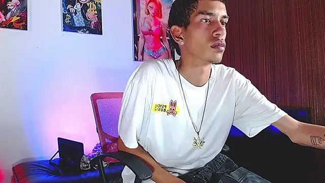 Snapshot of briamhoconor_xh chatting on 01/16/26, 06:06 briamhoconor xh online show from 01/16/26, 06:06