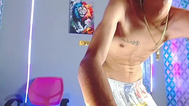 Snapshot of briamhoconor_xh chatting on 04/05/26, 10:29 briamhoconor xh online show from 04/05/26, 10:29