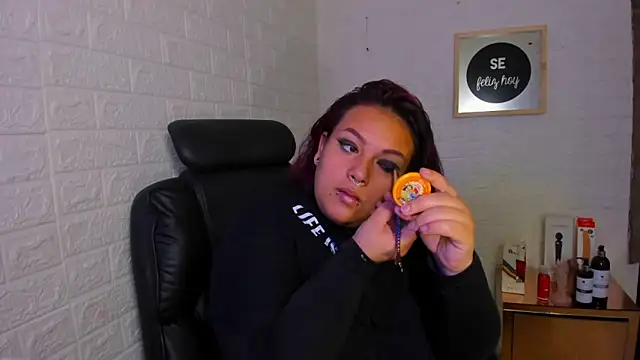 Arthemisa tay69 online show from 11/11/25, 02:33