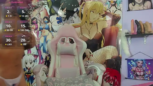 Snapshot of Kylie_Moan chatting on 09/25/25, 04:27 Kylie Moan online show from 09/25/25, 04:27