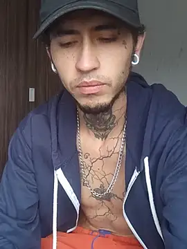 Tattoboy19cm online show from 10/21/25, 03:24