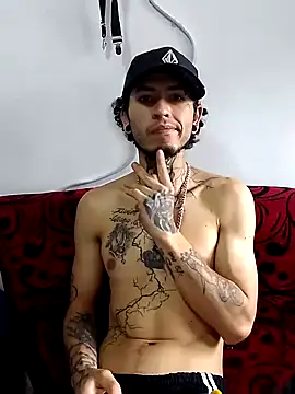 Tattoboy19cm online show from 02/18/26, 04:25