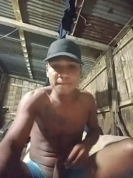 Snapshot of Davir2001 chatting on 03/27/26, 12:16 Davir2001 online show from 03/27/26, 12:16