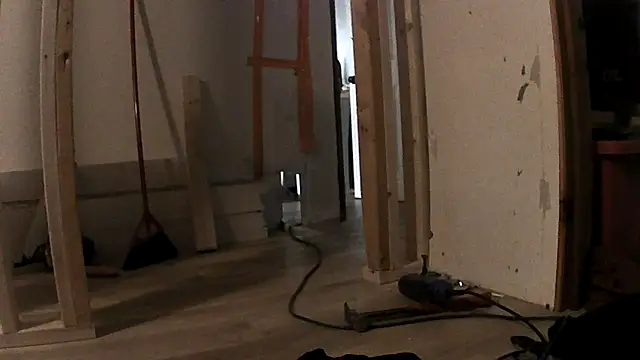 Snapshot of lovemedirty chatting on 10/14/25, 07:47 lovemedirty online show from 10/14/25, 07:47