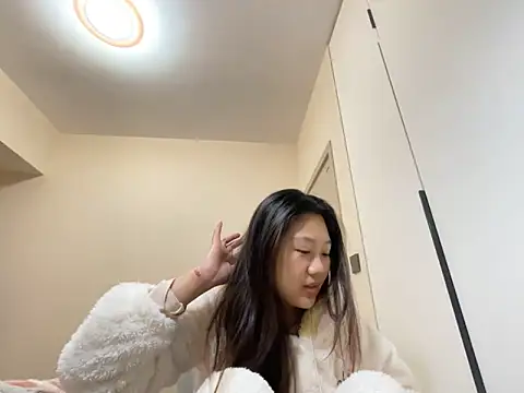 xena0501 online show from 11/18/25, 03:05