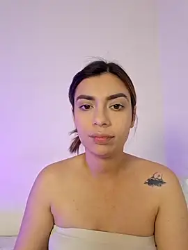 Snapshot of AmaiaSalvatore chatting on 10/15/25, 09:15 AmaiaSalvatore online show from 10/15/25, 09:15