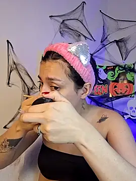 Snapshot of AmaiaSalvatore chatting on 10/30/25, 09:26 AmaiaSalvatore online show from 10/30/25, 09:26