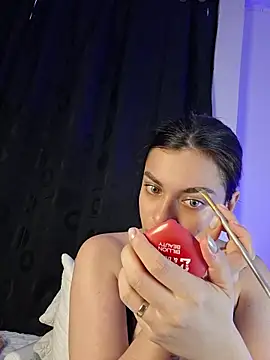 AmaiaSalvatore online show from 02/07/26, 10:46